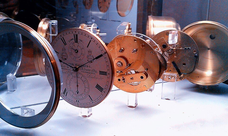 A Victor Kullberg marine chronometer, dial and movement displayed separately